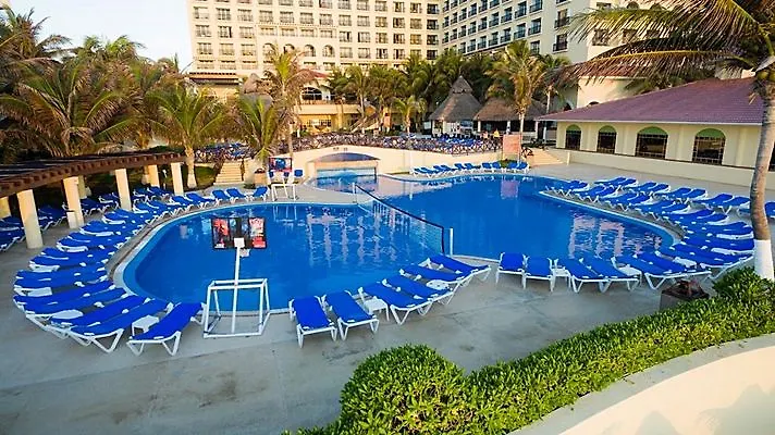 Üdülőközpont Gr Solaris Cancún