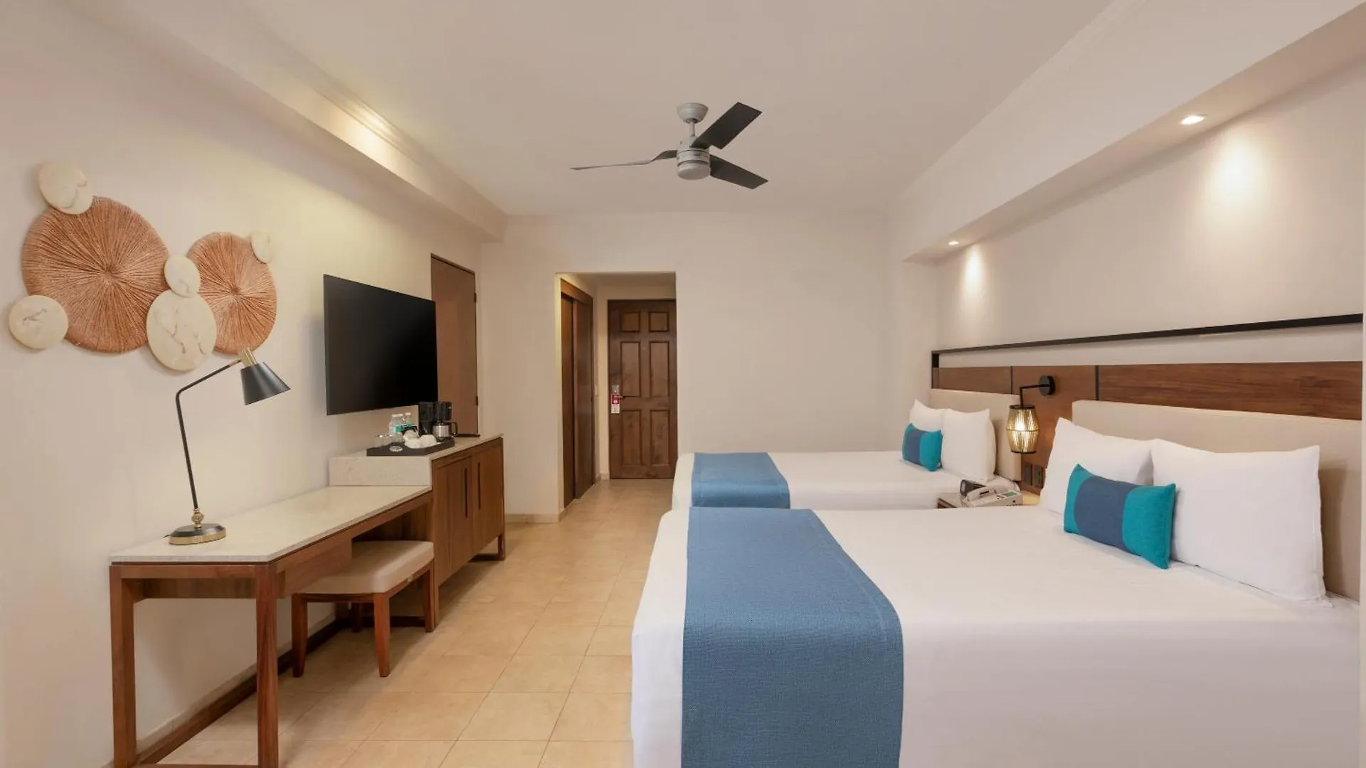 **** Üdülőközpont Gr Solaris Cancún Mexikó