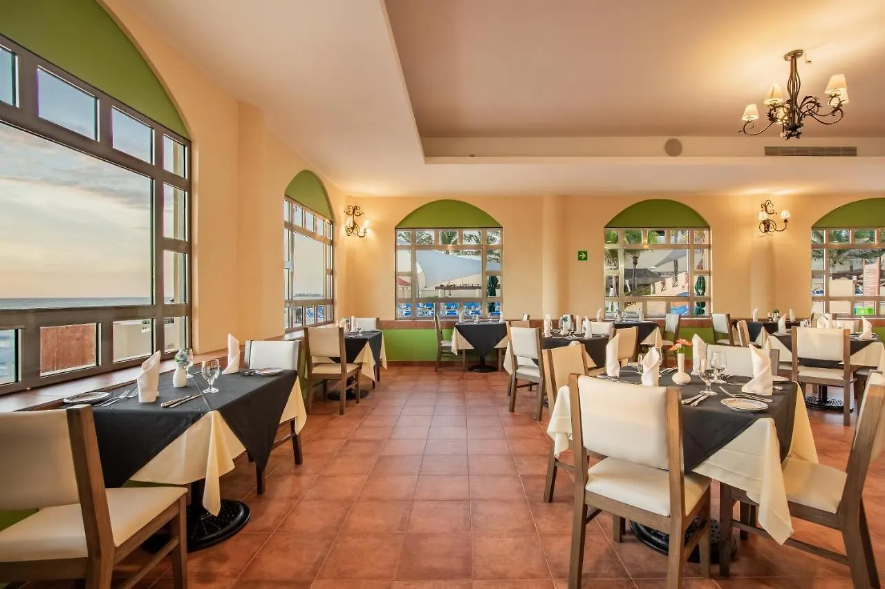 **** Üdülőközpont Gr Solaris Cancún Mexikó