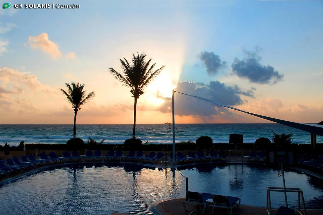 Gr Solaris Cancún Üdülőközpont