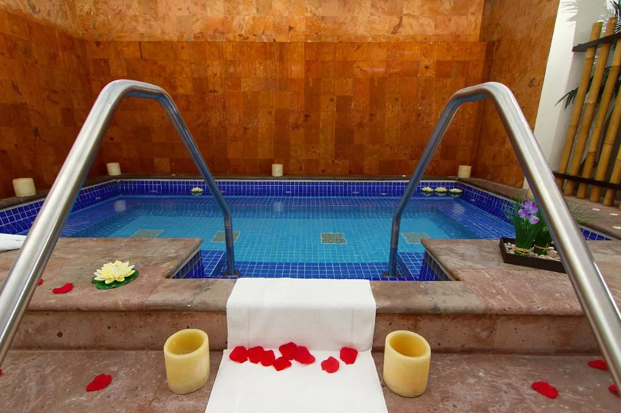 **** Resort Gr Solaris Cancun Mexico